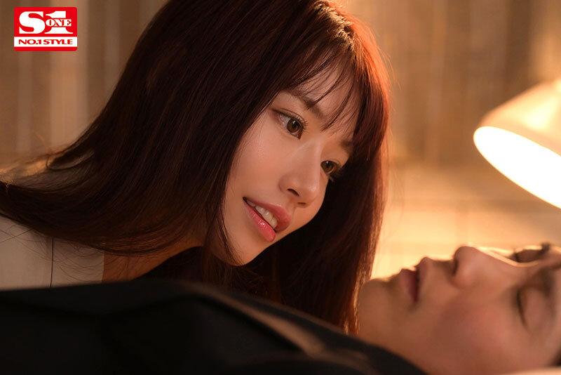 ảnh sex bướm xinh Con gái liên tục gạ tình bố dượng để được mua xe